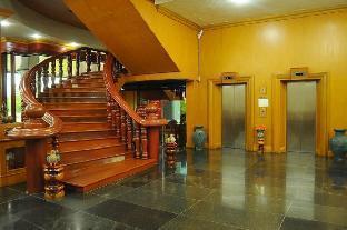 Pathumthani Place Hotel Extérieur photo