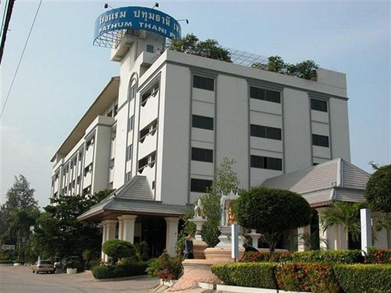 Pathumthani Place Hotel Extérieur photo